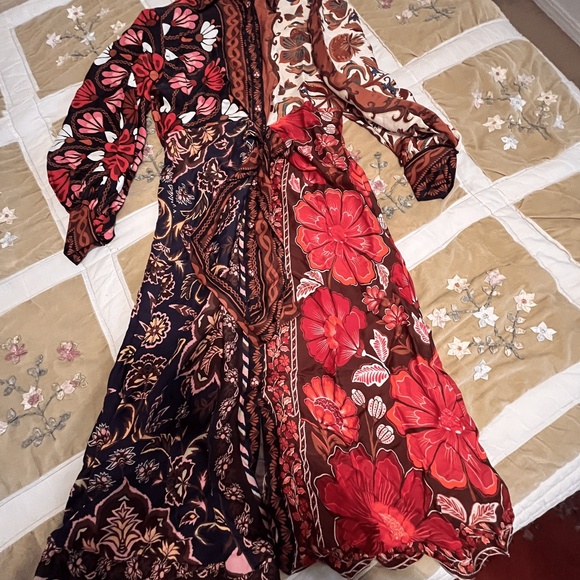 Farm Rio Multicolor Midi Dress - Picture 3 of 8